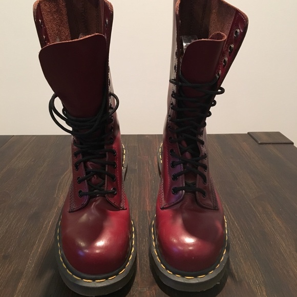 burgundy docs
